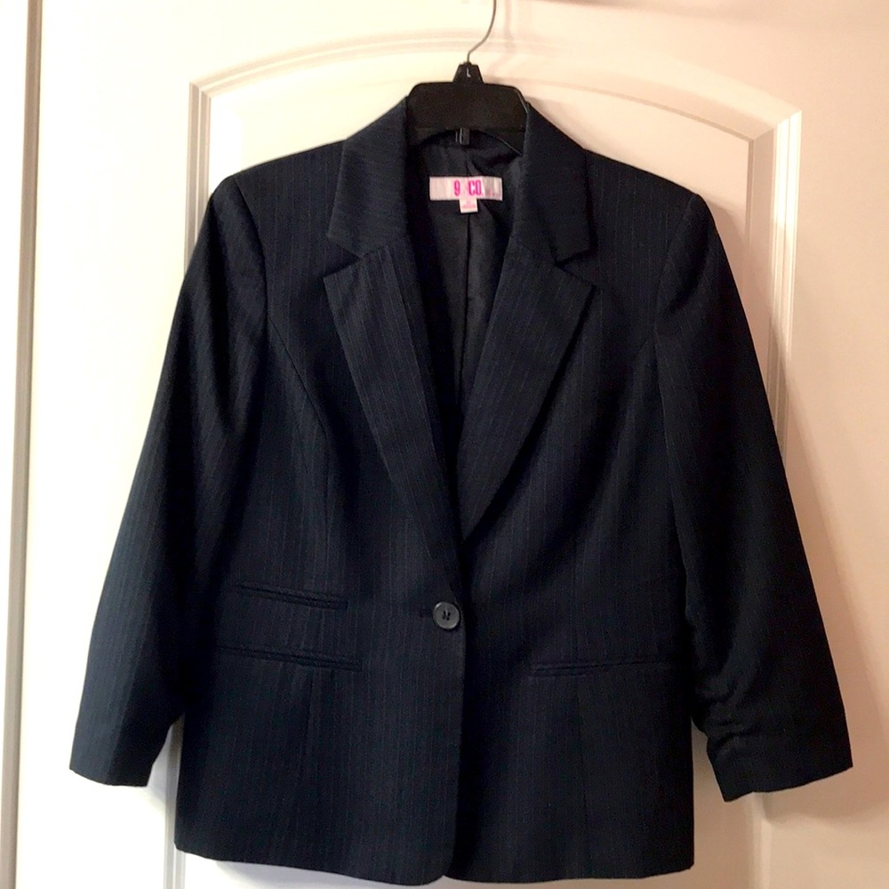 Navy blazer size 10